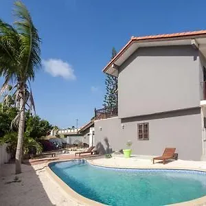 Advantage Curacao Apartamento